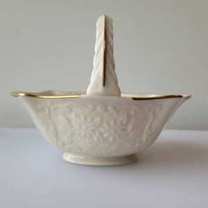 LENOX Floral Basket with Gold Trim (Vintage)/Sans Souci Collection